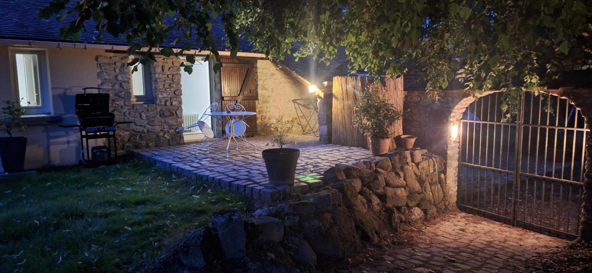 Le Relais Des Clefs - Au Calme Du Gatinais - Escapade A Deux - Terrasse Privee - Wifi - Offre Romantique Sur Demande Valpuiseaux Exterior foto